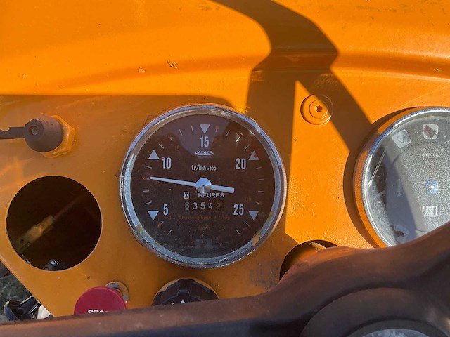 1983 renault r 551-4s 4wd landbouwtractor - afbeelding 3 van  53