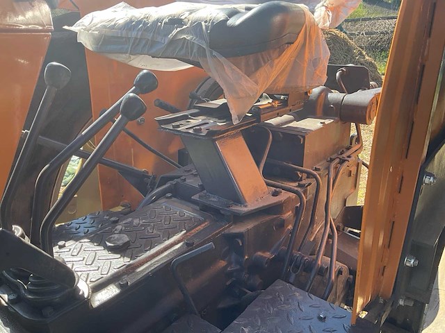 1983 renault r 551-4s 4wd landbouwtractor - afbeelding 7 van  53