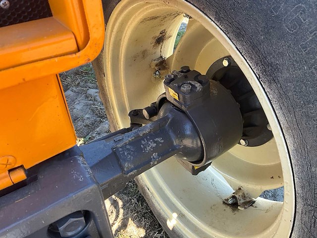 1983 renault r 551-4s 4wd landbouwtractor - afbeelding 24 van  53