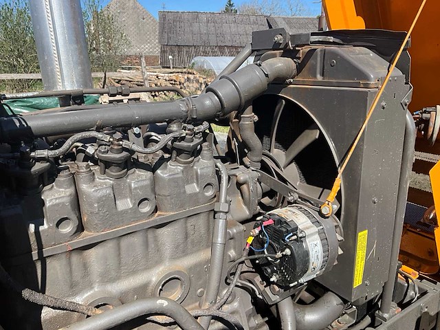 1983 renault r 551-4s 4wd landbouwtractor - afbeelding 28 van  53