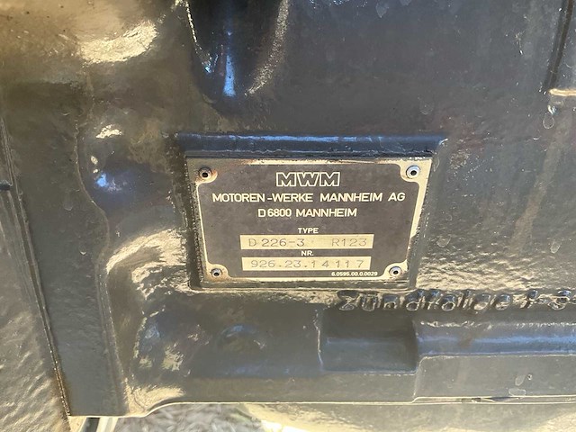 1983 renault r 551-4s 4wd landbouwtractor - afbeelding 42 van  53