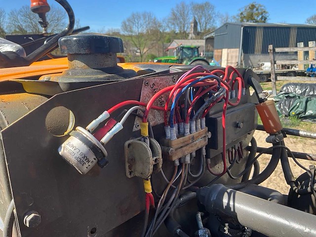 1983 renault r 551-4s 4wd landbouwtractor - afbeelding 12 van  30