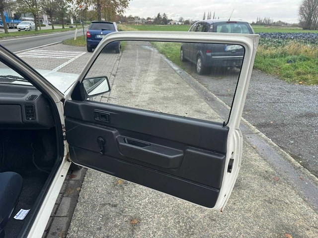 1983 volvo 340 personenauto - afbeelding 16 van  35