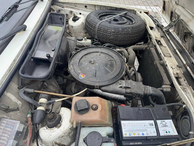 1983 volvo 340 personenauto - afbeelding 18 van  35