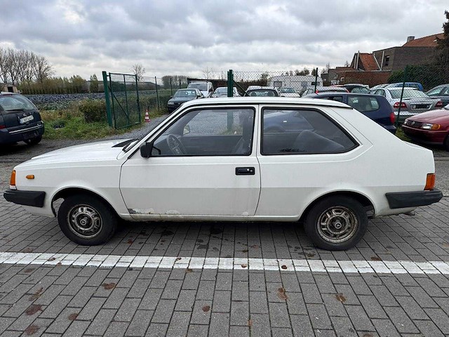 1983 volvo 340 personenauto - afbeelding 12 van  35