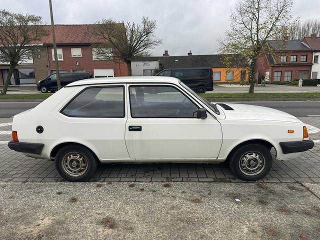 1983 volvo 340 personenauto - afbeelding 32 van  35