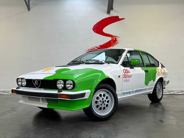 1984 alfa romeo gtv6 2.5 116c auto - afbeelding 1 van  26
