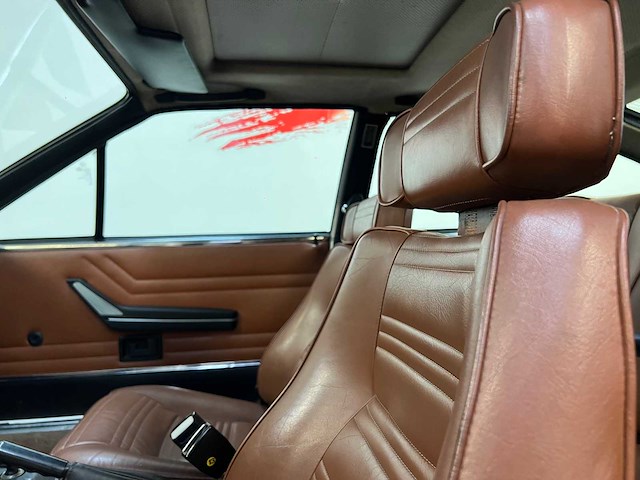 1984 alfa romeo gtv6 2.5 116c auto - afbeelding 17 van  26