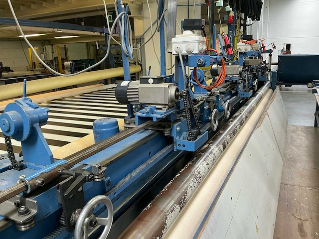 1984 etf 5620-11 textiel snijmachine (4000mm) - afbeelding 9 van  13