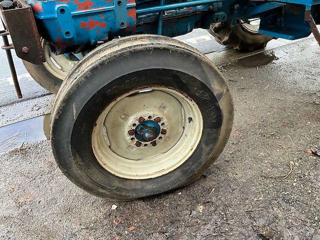 1984 ford 6610 oldtimer tractor - afbeelding 3 van  25