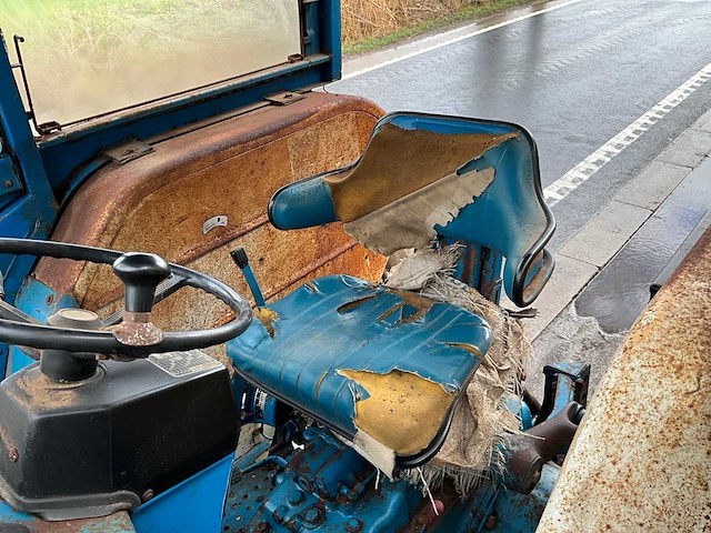 1984 ford 6610 oldtimer tractor - afbeelding 8 van  25
