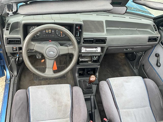 1984 ford escort xr3i - afbeelding 11 van  59