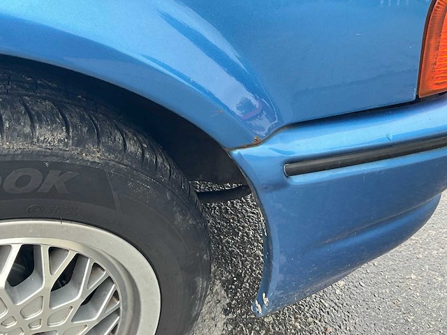 1984 ford escort xr3i - afbeelding 38 van  47
