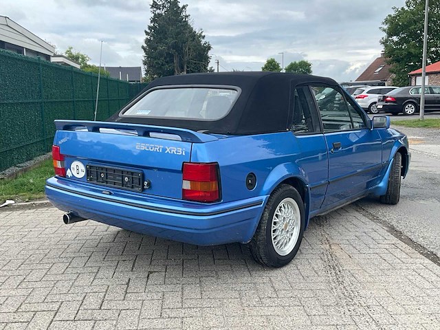 1984 ford escort xr3i - afbeelding 34 van  47