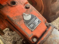 1984 holder e 9 tweewielige trekker - afbeelding 3 van  19