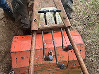 1984 holder e 9 tweewielige trekker - afbeelding 18 van  19