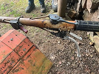 1984 holder e 9 tweewielige trekker - afbeelding 5 van  19