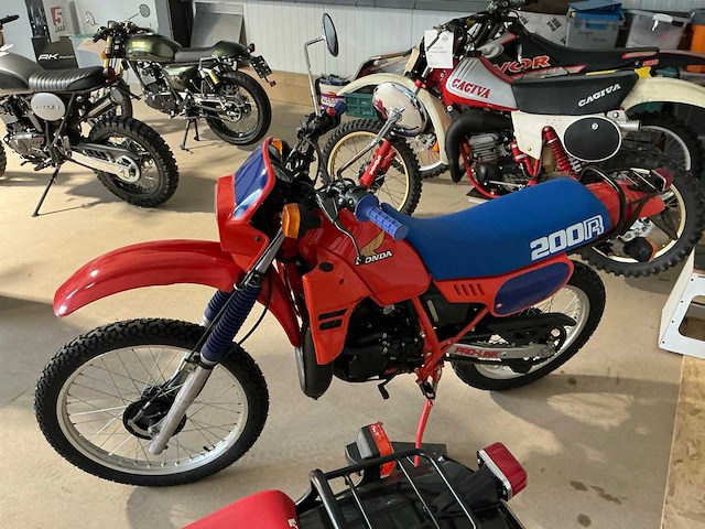 1984 honda mtx r200 motorfiets - afbeelding 10 van  12