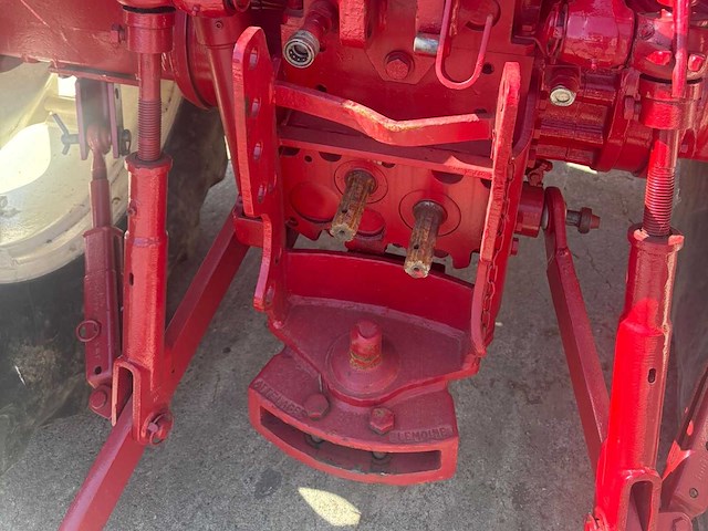 1984 internationale landbouwtractor 4wd - afbeelding 3 van  8