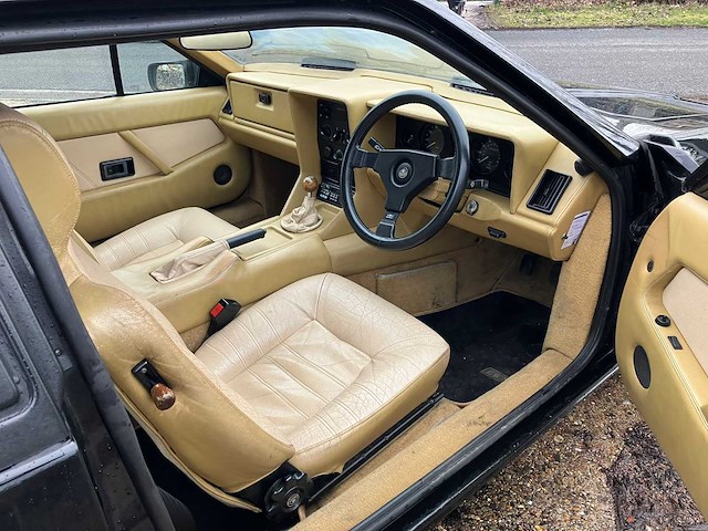 1984 lotus excel oldtimer - afbeelding 8 van  33