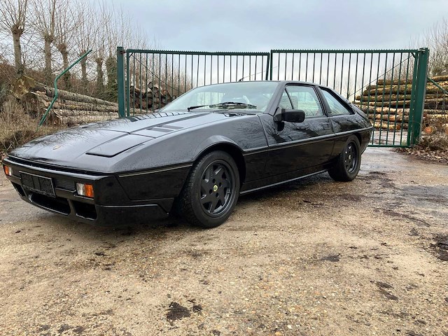 1984 lotus excel oldtimer - afbeelding 12 van  33