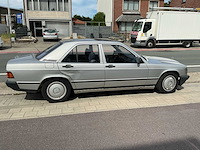 1984 mercedes-benz 190e personenauto - afbeelding 16 van  17