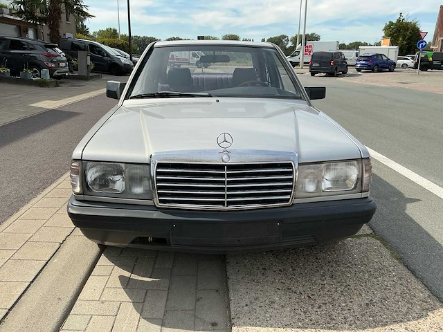 1984 mercedes-benz 190e personenauto - afbeelding 27 van  27