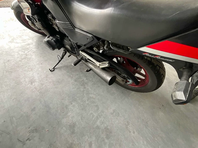 1984 suzuki gsx 750 es motorfiets - afbeelding 15 van  25