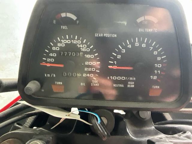 1984 suzuki gsx 750 es motorfiets - afbeelding 9 van  25
