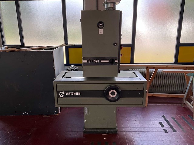 1984 vertongen s-320 vandikteschuurmachine - afbeelding 1 van  13