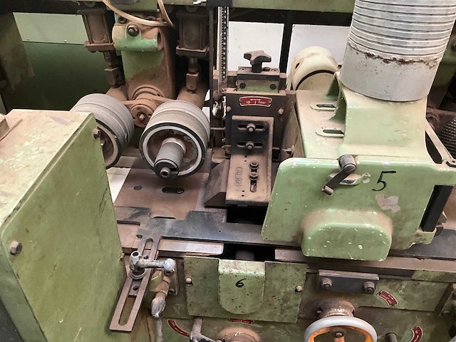 1984 weinig uniplan bewerkingscentra - quatre face - afbeelding 17 van  19