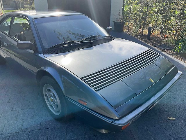1985 ferrari mondial quattrovalvole v8 - afbeelding 2 van  86