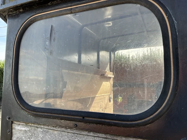 1985 gdw 2500/4000 paarden aanhanwagen - afbeelding 10 van  24