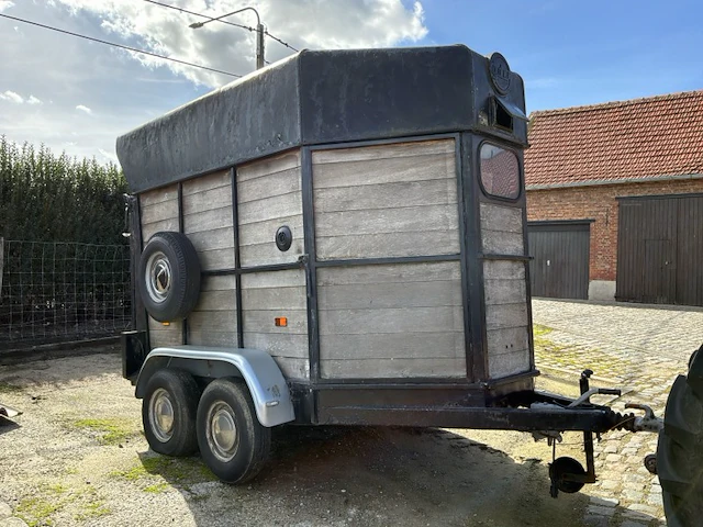 1985 gdw 2500/4000 paarden aanhanwagen - afbeelding 18 van  24