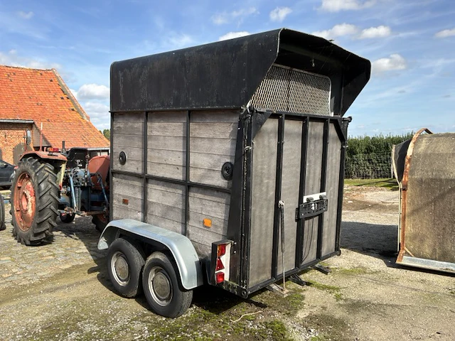 1985 gdw 2500/4000 paarden aanhanwagen - afbeelding 21 van  24