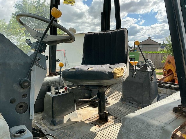 1985 jcb 3cx graaflaadmachine - afbeelding 8 van  21