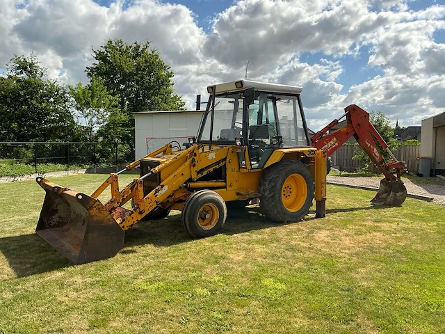 1985 jcb 3cx graaflaadmachine - afbeelding 1 van  21