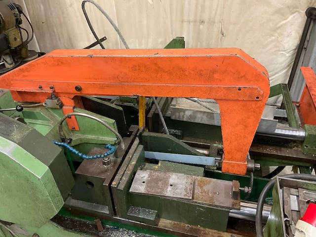 1985 kasto ebs 340 au beugelzaagmachine - afbeelding 4 van  8