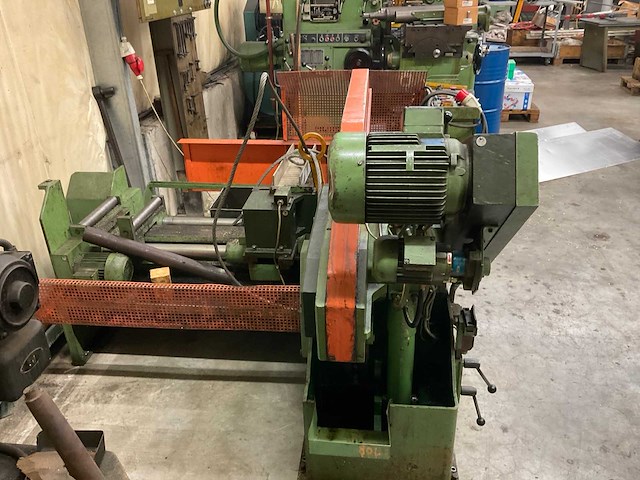 1985 kasto ebs 340 au beugelzaagmachine - afbeelding 5 van  8