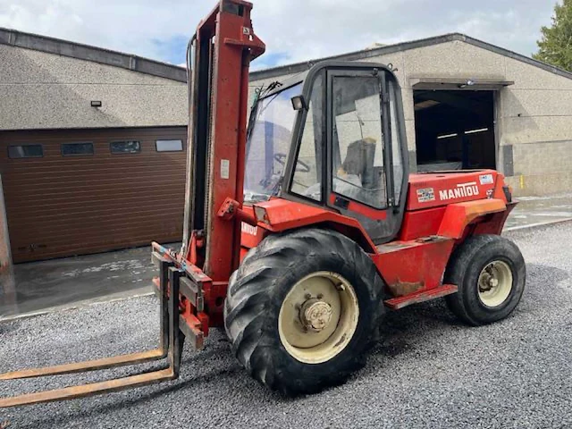 1985 manitou mc 30 cp manitou mc 30 cp – all-terrain heftruck – perkins diesel – 2.700 kg – cab - afbeelding 1 van  13