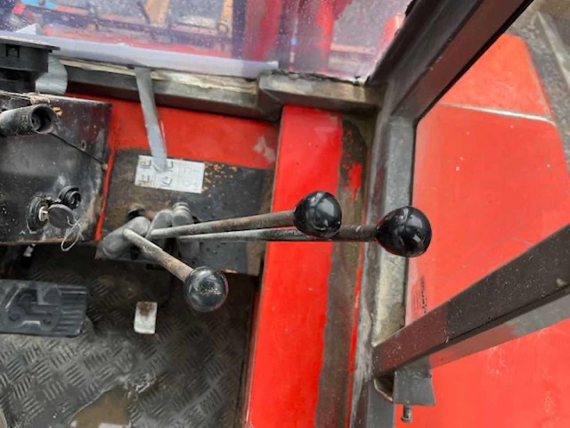 1985 manitou mc 30 cp manitou mc 30 cp – all-terrain heftruck – perkins diesel – 2.700 kg – cab - afbeelding 12 van  13
