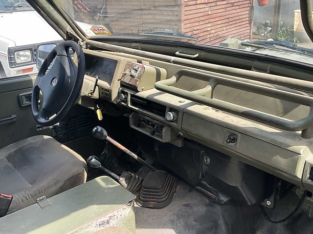 1985 nissan patrol 3.3 6 cilinder - afbeelding 24 van  38