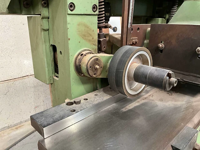 1985 weinig p 17 e vierzijdige profileer- en schaafmachine - afbeelding 14 van  18