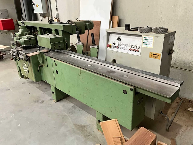 1985 weinig p 17 e vierzijdige profileer- en schaafmachine - afbeelding 6 van  18