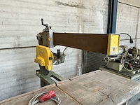 1986 harwi 625u afkortcirkelzaagmachine - afbeelding 4 van  6