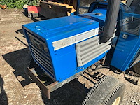 1986 iseki 4270 vierwielaangedreven tuinbouw tractor - afbeelding 2 van  17