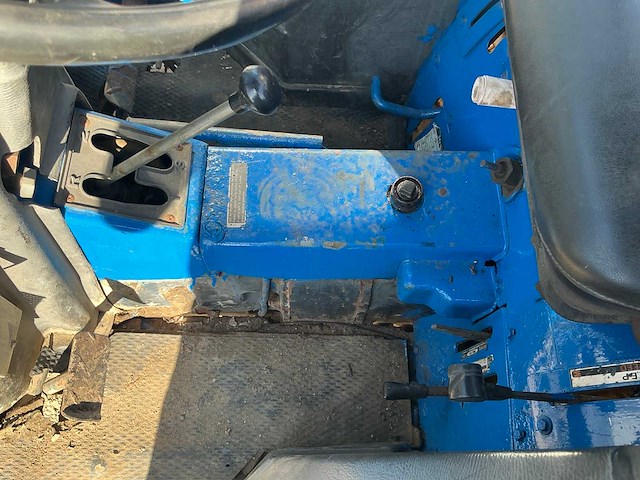 1986 iseki 4270 vierwielaangedreven tuinbouw tractor - afbeelding 6 van  17