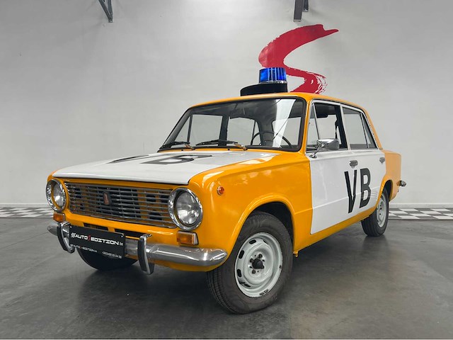 1986 lada vaz 2102 auto - afbeelding 1 van  22