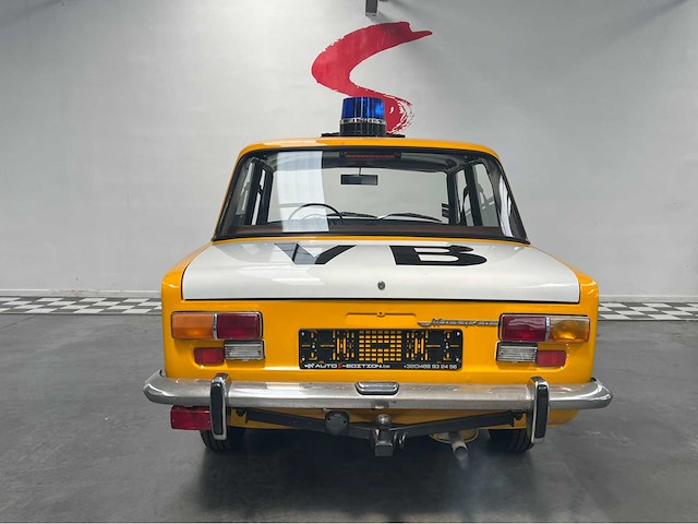 1986 lada vaz 2102 auto - afbeelding 17 van  22