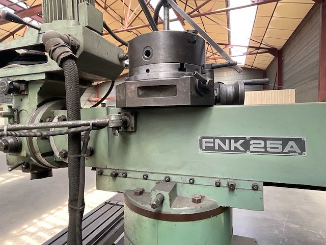 1986 tos kurim fnk 25a kniefreesmachine - afbeelding 3 van  13